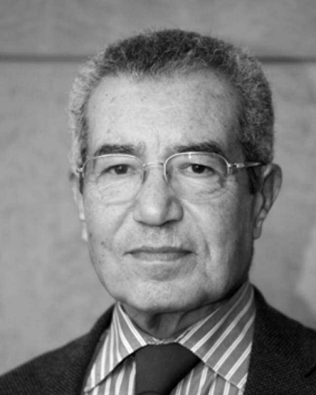 Dr Mikdad Arafa Mansiya