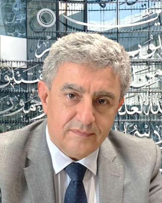 Dr. Sultan Barakat